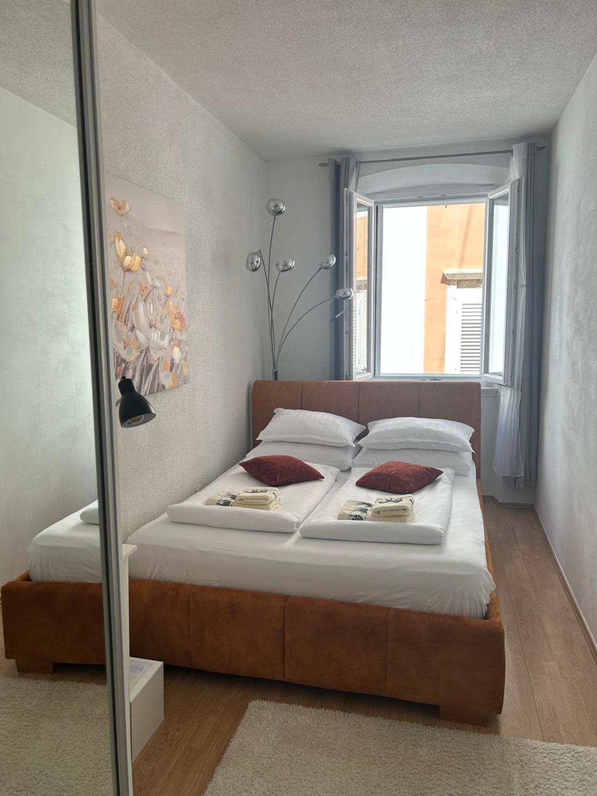 Apartman Evita Задар Екстериор снимка